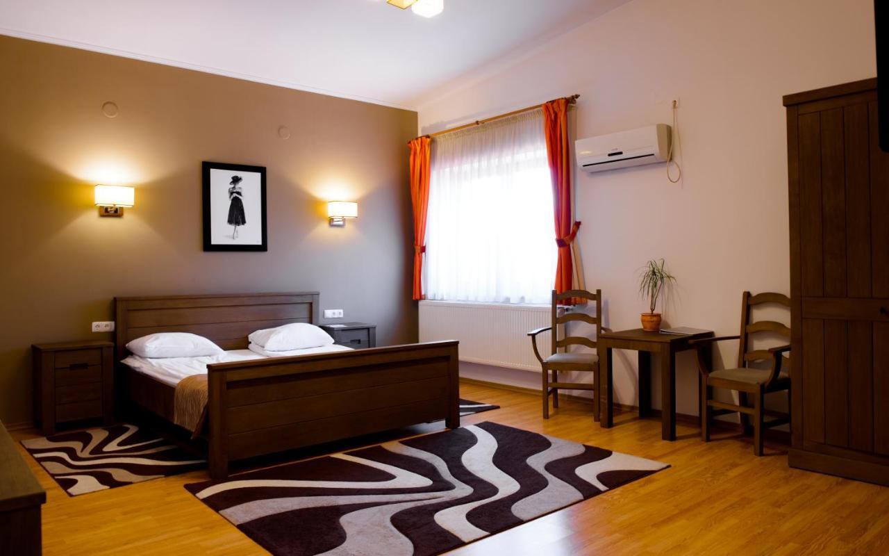 Septimia Hotels & Spa Resort 奥多尔黑塞库耶斯克 外观 照片