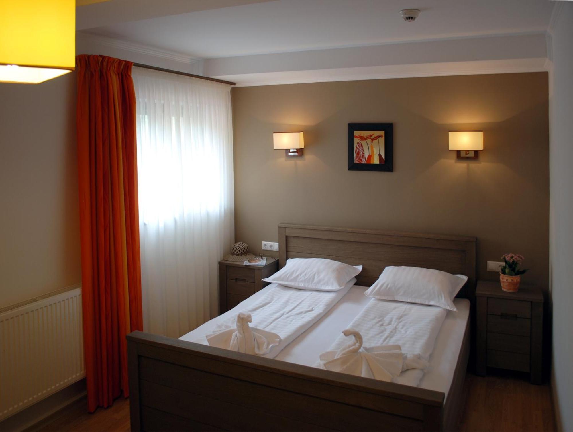 Septimia Hotels & Spa Resort 奥多尔黑塞库耶斯克 外观 照片